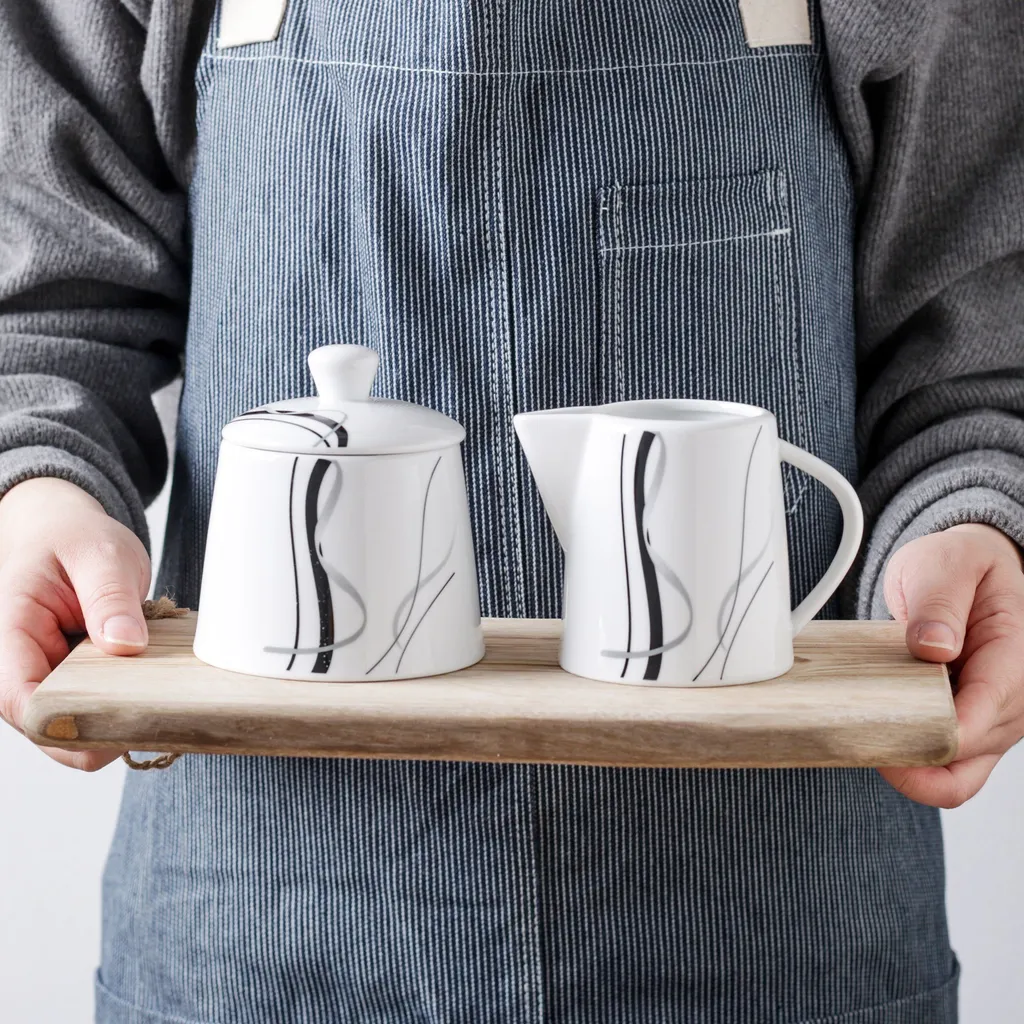 VEWEET, Serie 'Fiona', 100-teilig Porzellan Tafelservice Set, Kombiservice Mit Dessertteller, Speiseteller, Suppenteller, Müslischalen, Kaffeebecher, Kaffeetassen Set, Eierbecher, Milch- Und Zuckerset 11 VEWEET, Serie 'Fiona', 100-teilig Porzellan Tafelservice Set, Kombiservice Mit Dessertteller, Speiseteller, Suppenteller, Müslischalen, Kaffeebecher, Kaffeetassen Set, Eierbecher, Milch- Und Zuckerset – Bild 9
