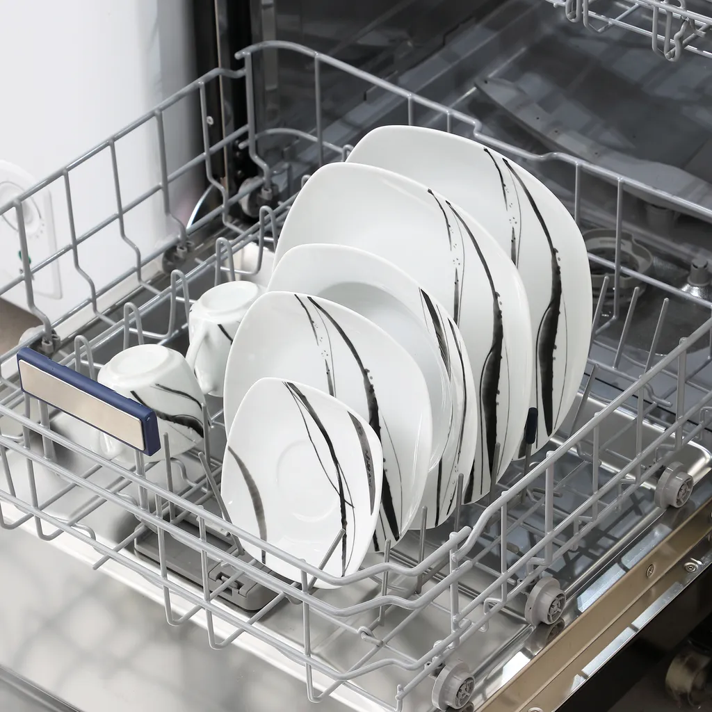 VEWEET Tafelservice 'Teresa' Aus Porzellan, 60-tlg Kombiservice Mit Kaffeetassen 175 Ml, Untertasse, Dessertteller, Speiseteller Und Suppenteller, Komplettservice Für 12 Personen 9 VEWEET Tafelservice 'Teresa' Aus Porzellan, 60-tlg Kombiservice Mit Kaffeetassen 175 Ml, Untertasse, Dessertteller, Speiseteller Und Suppenteller, Komplettservice Für 12 Personen – Bild 7