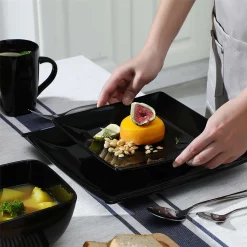 Vancasso Tafelservice »SOHO« 16-tlg. Porzellan Teller Set, Kombiservice Tafelset Mit Kaffeetassen, Müslischalen, Schwarz 10 Vancasso Tafelservice »SOHO« 16-tlg. Porzellan Teller Set, Kombiservice Tafelset Mit Kaffeetassen, Müslischalen, Schwarz -Kaffee Verkäufe f41fcc1da29a1a916ab12df182c42ce8